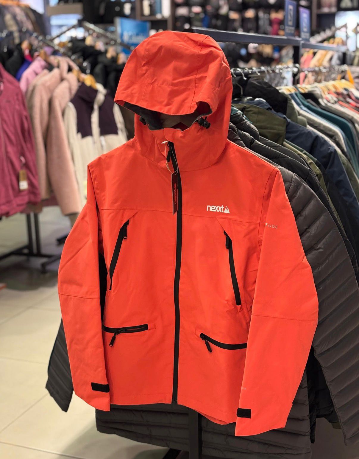 Nexxt Altitude Haza